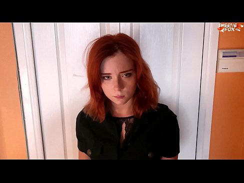 ❤️ Ka whiua e te Kaitiaki Haumaru te Wahine Ataahua mo te Hoko Hoko - Ki Te Mangai ☑ Porno i porn mi.fotonovelasxxx.ru